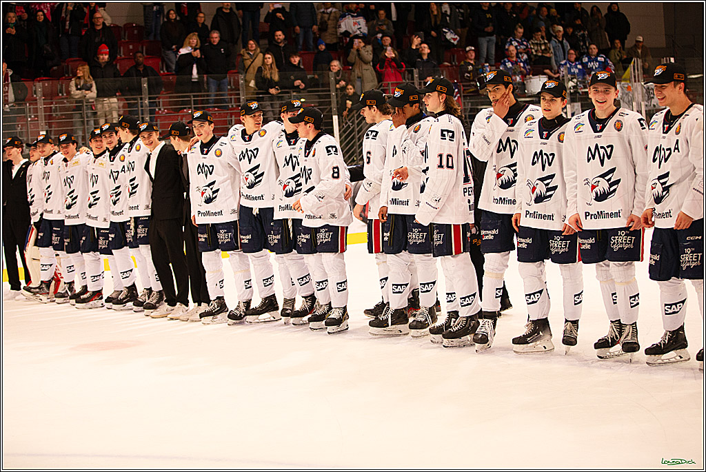 4. Finale Spiel U17 Koelner Junghaie- Jungadler Mannheim; Koeln, 21.04.2024